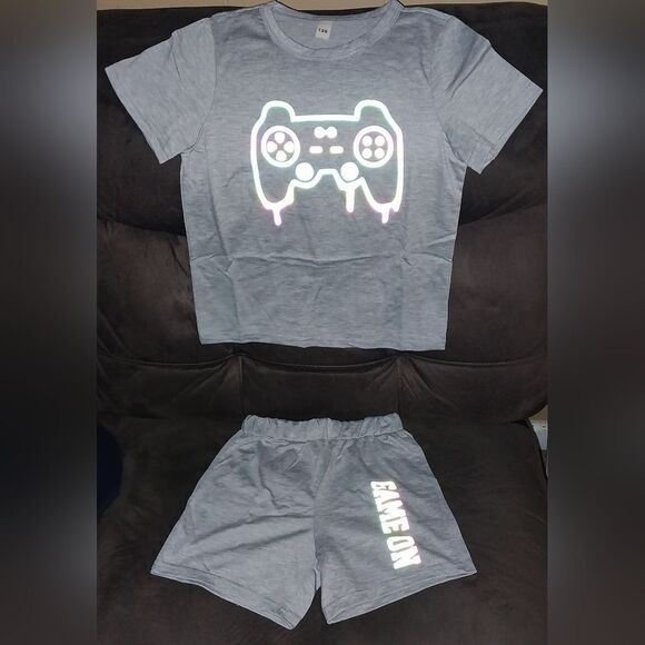 Retro Boys printed two-piece short set sz 5-6Y - Picture 3 of 6